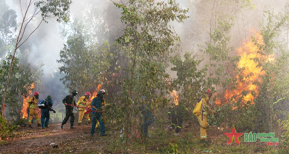 Thành phố Phúc Yên, tỉnh Vĩnh Phúc: Diễn tập phòng thủ dân sự, ứng phó cháy rừng và tìm kiếm cứu nạn